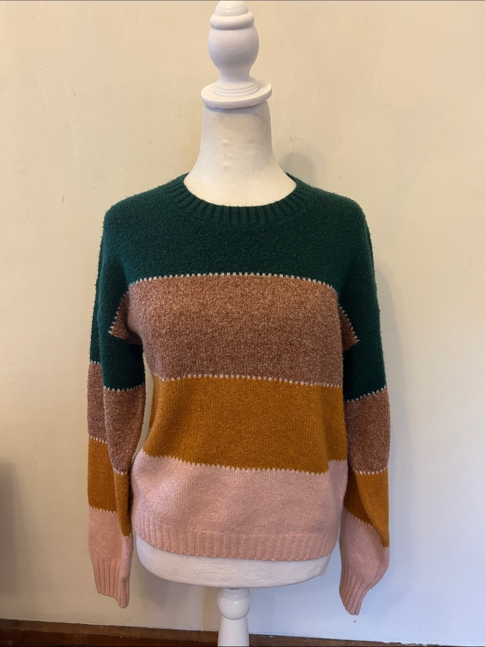 Colorblock Crewneck Sweater in Green, Brown, Mustard & Pink Size M Juniors EUC